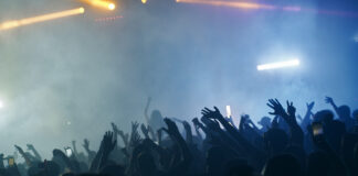 Fabrik arrasa con la vuelta del hard en su primera 150 de la temporada 150 8 octubre