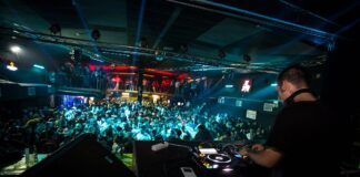 Sala El Tren se encargó de despedir el año con un sold out y una noche cargada de géneros musicales