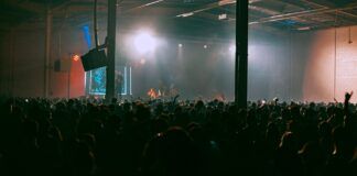 Possession anuncia su primera referencia como sello y comienza su agencia de booking possession sello