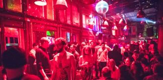 Algunos clubes de Berlín ya han abierto pero prohiben bailar CLUBES DE BERLÍN REAPERTURA