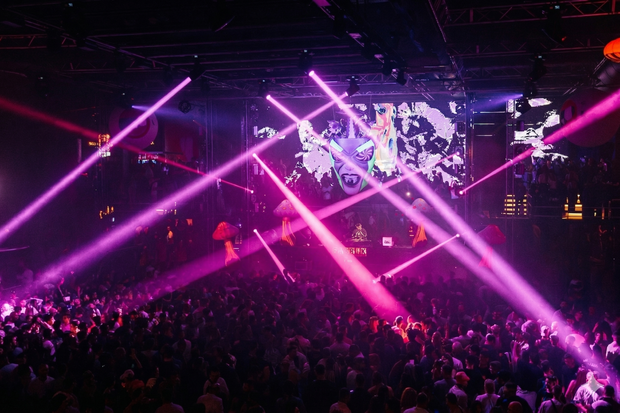 LOOP by Fabrik - 1 de abril