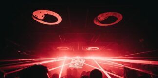 Laster presenta una nueva edición de La Trilogía