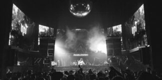 Pawlowski despliega su metamorfosis sonora en una brillante noche en INPUT