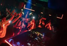 Pisamos por primera vez la pista de The Bassement Club en la vuelta de Nox Club