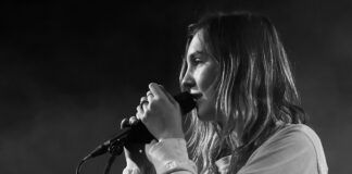 The Japanese House está de vuelta con ‘Chewing Cotton Wood’ the japanese house