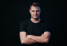 Uri Farré completa un hat-trick de lanzamientos en díez días