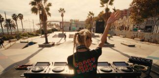 Vassnova City es el streaming con el que Viviana Casanova cierra el primer ciclo de su nueva discográfica