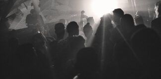 Cassette Club tiñó de oscuro su último domingo de noviembre con Phase Fatale cassette club phase fatale