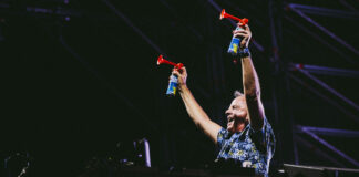 Fatboy Slim se ciñe a su guion pero hace disfrutar a Sevilla fatboy slim