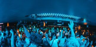 Tocando el cielo de Madrid con la música de Forget The Club