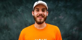 San Holo regala un estudio a su anfitrión de Airbnb