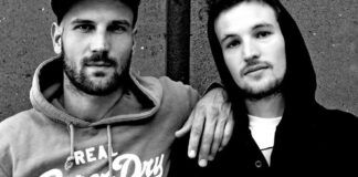 Klangkarussell vuelven con Shipwreck/My World Klangkarussell shipwreck my world