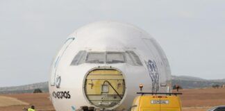 Monegros compra un avión para transformarlo en un club secreto para 1.000 personas monegros avión