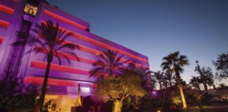 El Hotel Pacha lanza en Ibiza sus pre-parties estrella: Double Cherry los miércoles y Native los sábados