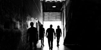 Oscar Mulero y su Selección Natural presentan Left Behind, su nuevo álbum