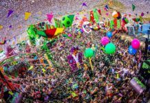 elrow nos deja una gran fiesta en Poble Espanyol elrow poble espanyol