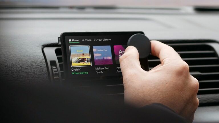 Spotify lanza Car Thing, un nuevo dispositivo para tu viejo coche