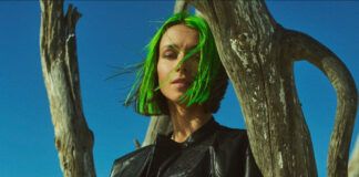 Moby y Miss Monique reviven el clásico ‘Feeling So Real’ en su 30º aniversario