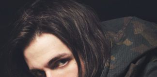 Porter Robinson muestra la otra faceta de Virtual Self porter